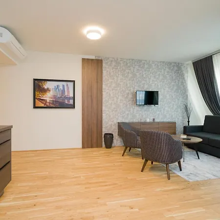 Myapartments 5*