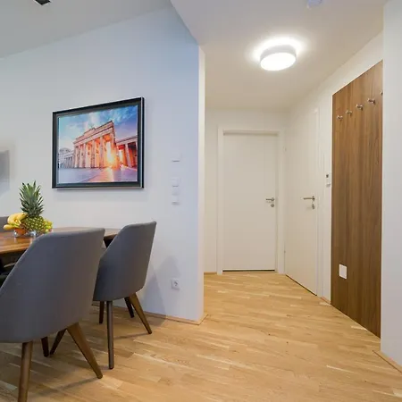 Apartahotel Myapartments