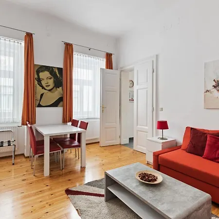 Gal Apartment