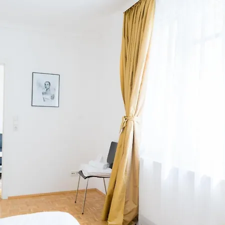 | Rent Now From 1 Week: Furnished 1 Bedroom In 1020 Apartment Vienna