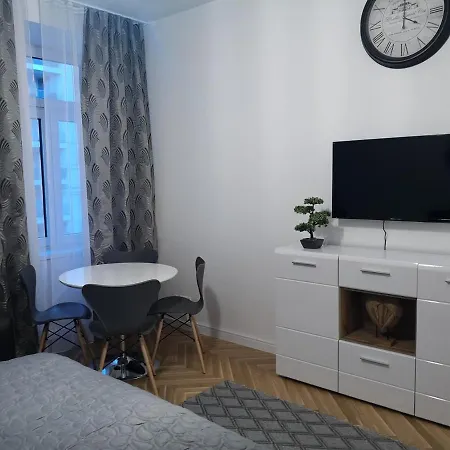 Angelika * Vienna