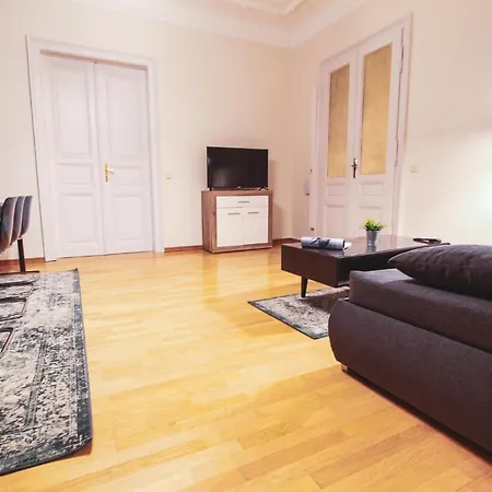 Erdberg I Contactless Check-in Apartament