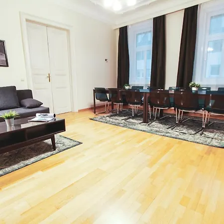 Erdberg I Contactless Check-in Apartment
