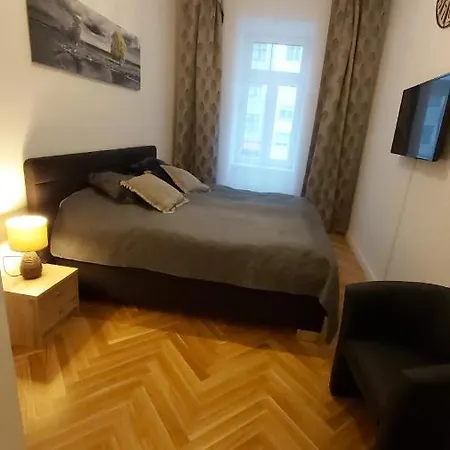 Angelika * Vienna