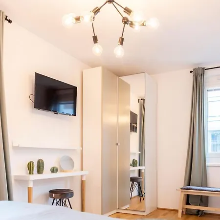 & Cozy - 15 Min To Center * Wien
