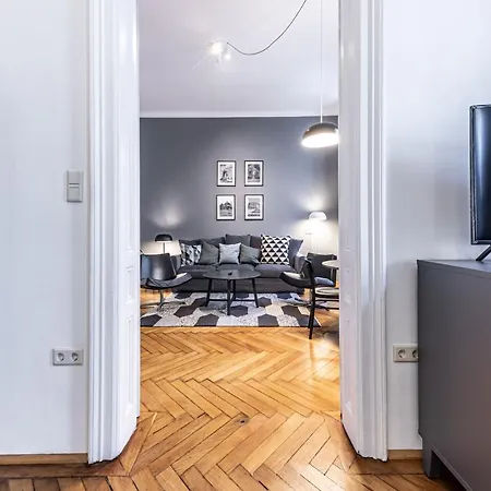 Apartmán Eddie's Design
