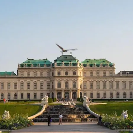75m² At Belvedere Palace Apartment *