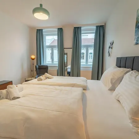 Comfort Nahe Uno-city Und Vic I Levestate Appartement