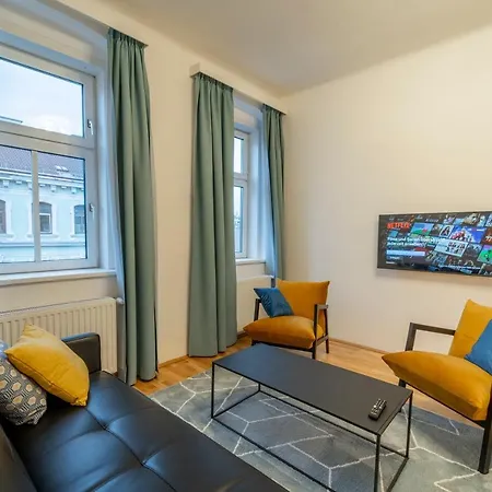 Appartement Comfort Nahe Uno-city Und Vic I Levestate