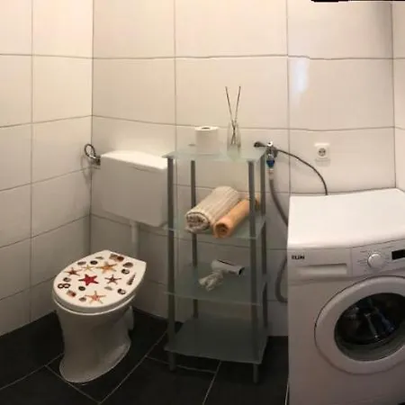 Apartament Green Apartment *