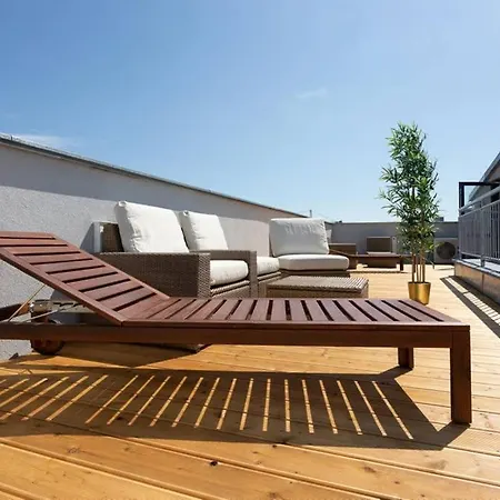 Apartment Skyline Penthouse L Lf44