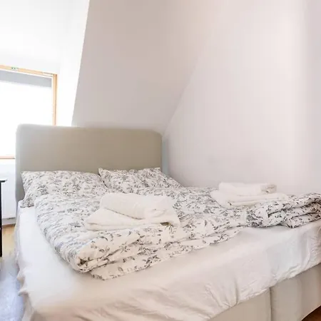 Apartment Skyline Penthouse L Lf44