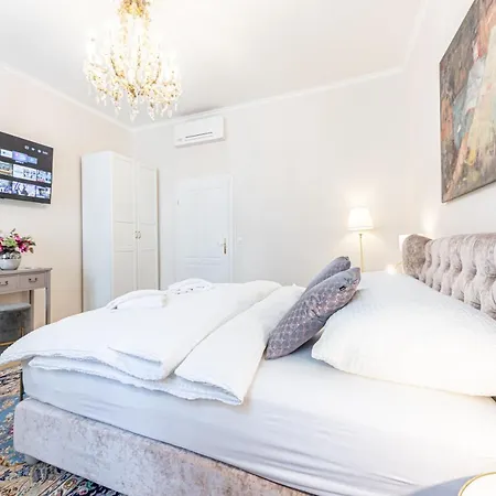 Parkview Boutique Apartments