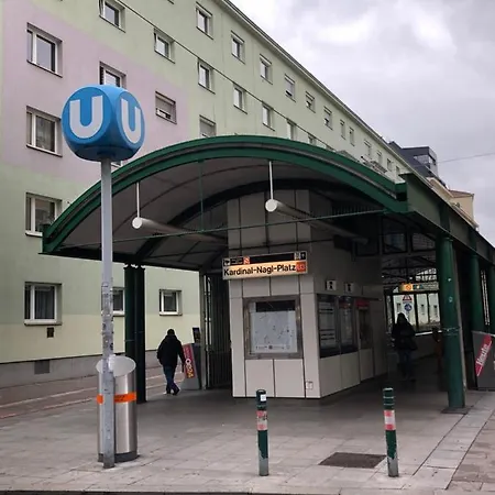 Bonbon * Vienna