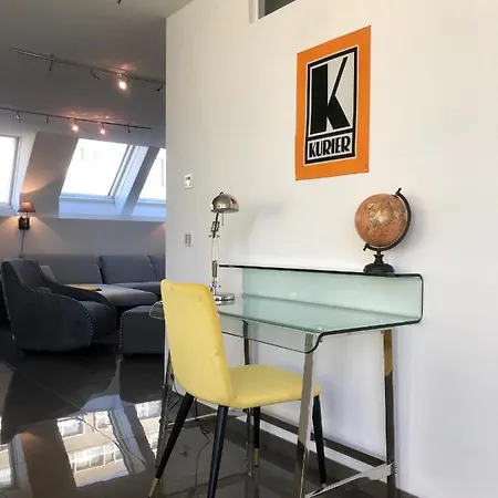 The Barts Apartments - Self Check-In Apartment *