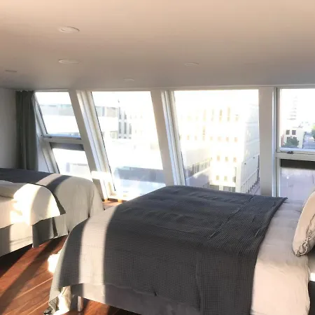The Barts Apartments - Self Check-In *