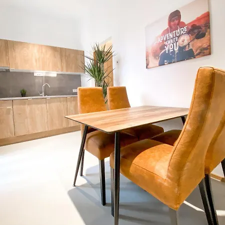 Darebell - Designerapartments Kirchfeldgasse * Vienna