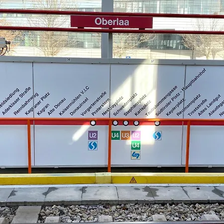 Apartment Sonnenwohnen Penthouse Direkt Bei U-bahn Und Therme Mit Anbindung Ins Zentrum
