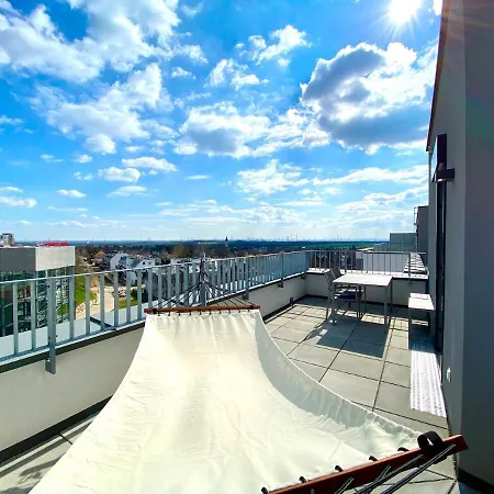 Sonnenwohnen Penthouse Direkt Bei U-bahn Und Therme Mit Anbindung Ins Zentrum