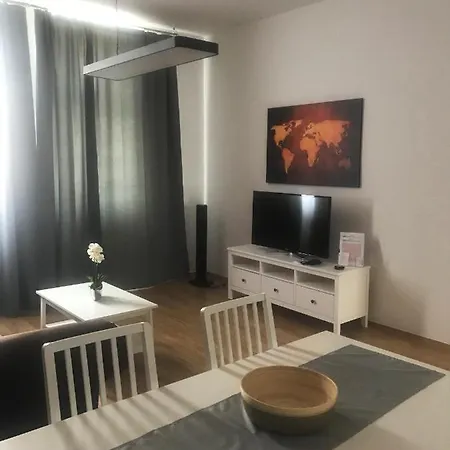 Near Yppenplatz & Brunnenmarkt Apartamento *