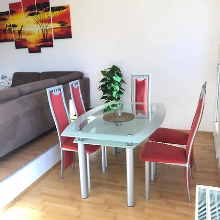 Apartment Bright With A Free Parking Garage @ Wienerberg Vienna