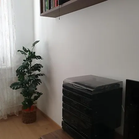 Am Donaukanal Apartment