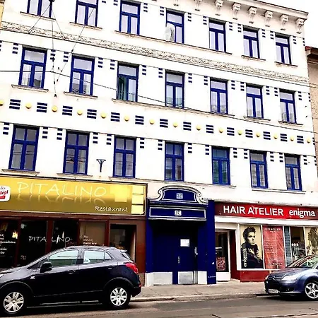 & Business 1150 Apartment Vienna