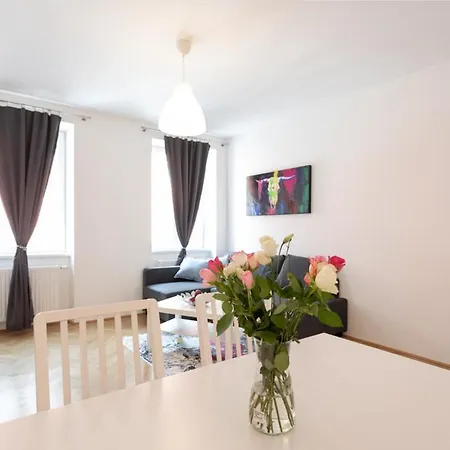 Charmante L Bg8 Vienna