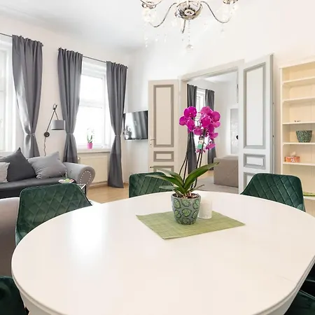 Apartment Central And Chic - The Big One Vienna
