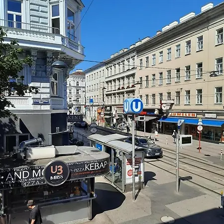 Апартаменты Maerzstrasse Вена