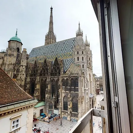 Apartment Chez Nadou- Exclusiv Loft At St Stephen Cathedral