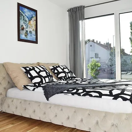 Cosy New 3min To Vic/uno-city And Danube Appartement