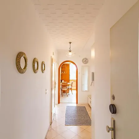 Rated - Ac, Wifi, 24h7days Self Check-in, Board Games, Netflix * Vienna