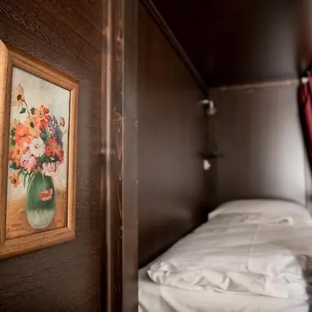 Boutique - Premium Hostel