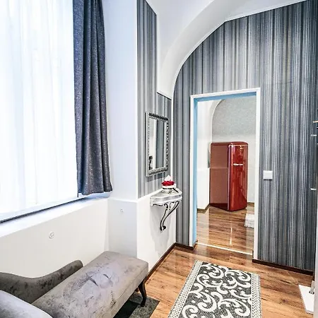 Sophie's Place - Edition Apartment