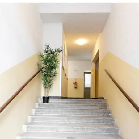 Apartment Between Schoenbrunn And The Center L Lf31 Vienna
