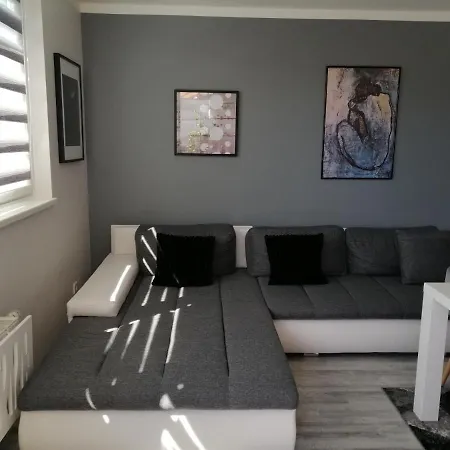 Apartament Dino *