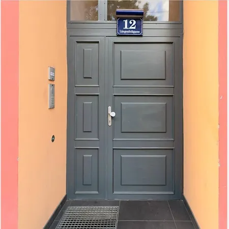 Apartment Mitten In Der Stadt L Lf22