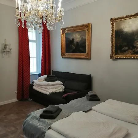Living Center וינה