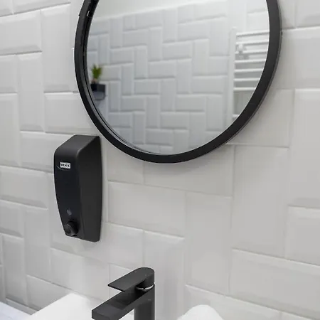 Comfort Nahe Uno-city Und Vic I Levestate Apartment