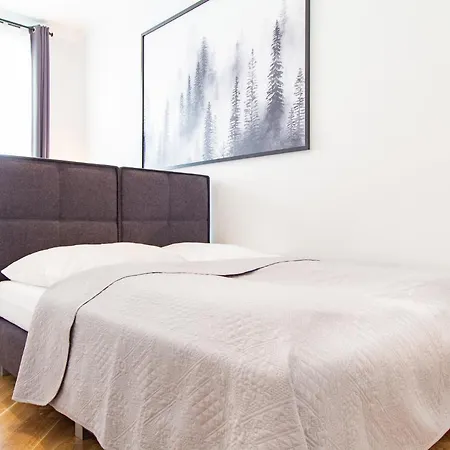 Erdberg I Contactless Check-in Apartment *