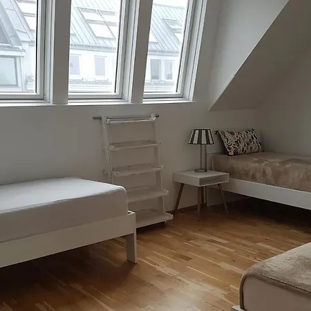 Moderne Maisonette Mit Terrasse Apartment Vienna