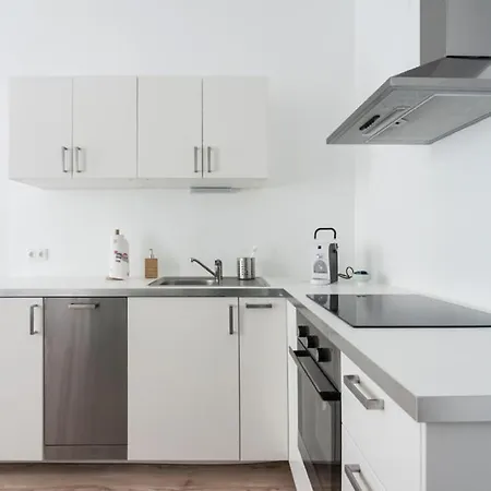 Caring Family Close To The Center Apartamento Viena