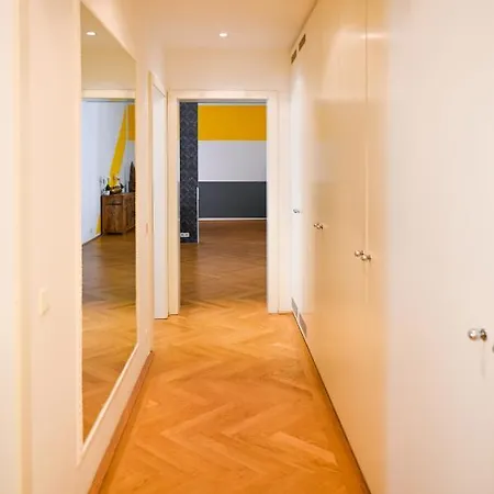 Royal Hofburg Apartment Vienna