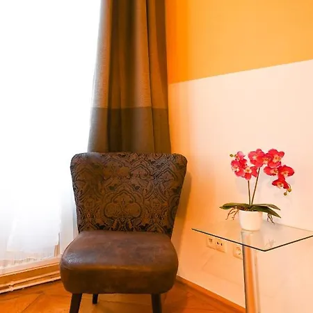 Backpacker Center Apartment Vienna