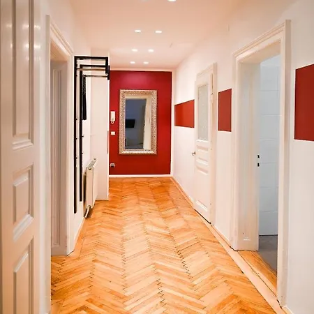 Apartment Backpacker Center