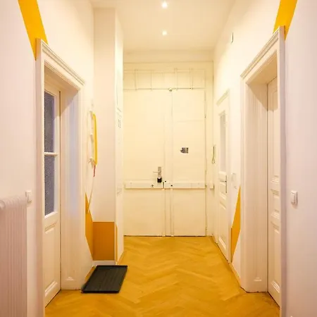 Highlight Center Apartment Vienna