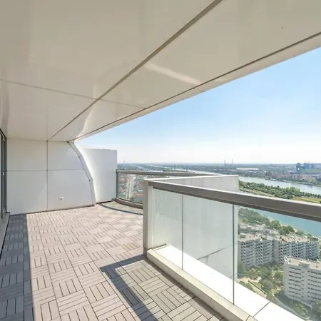 Apartment Luxus Penthouse Aussicht über Ganz