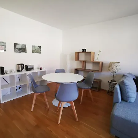 Apartment New 43m2 Stylish - 15 Min To City Center Vienna