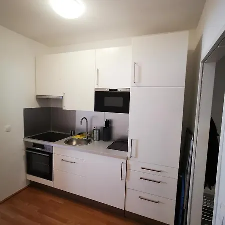 New 43m2 Stylish - 15 Min To City Center *